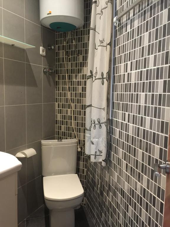 Apartment Downtown Sabadell Esterno foto