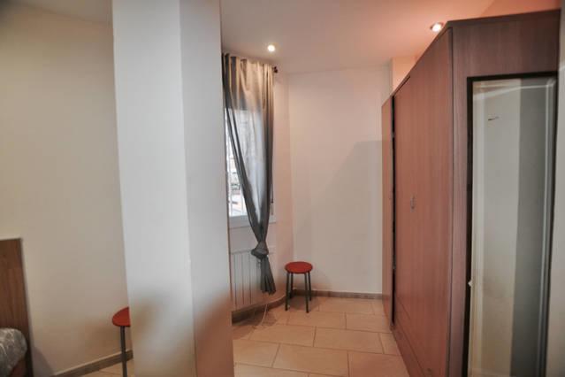Apartment Downtown Sabadell Esterno foto